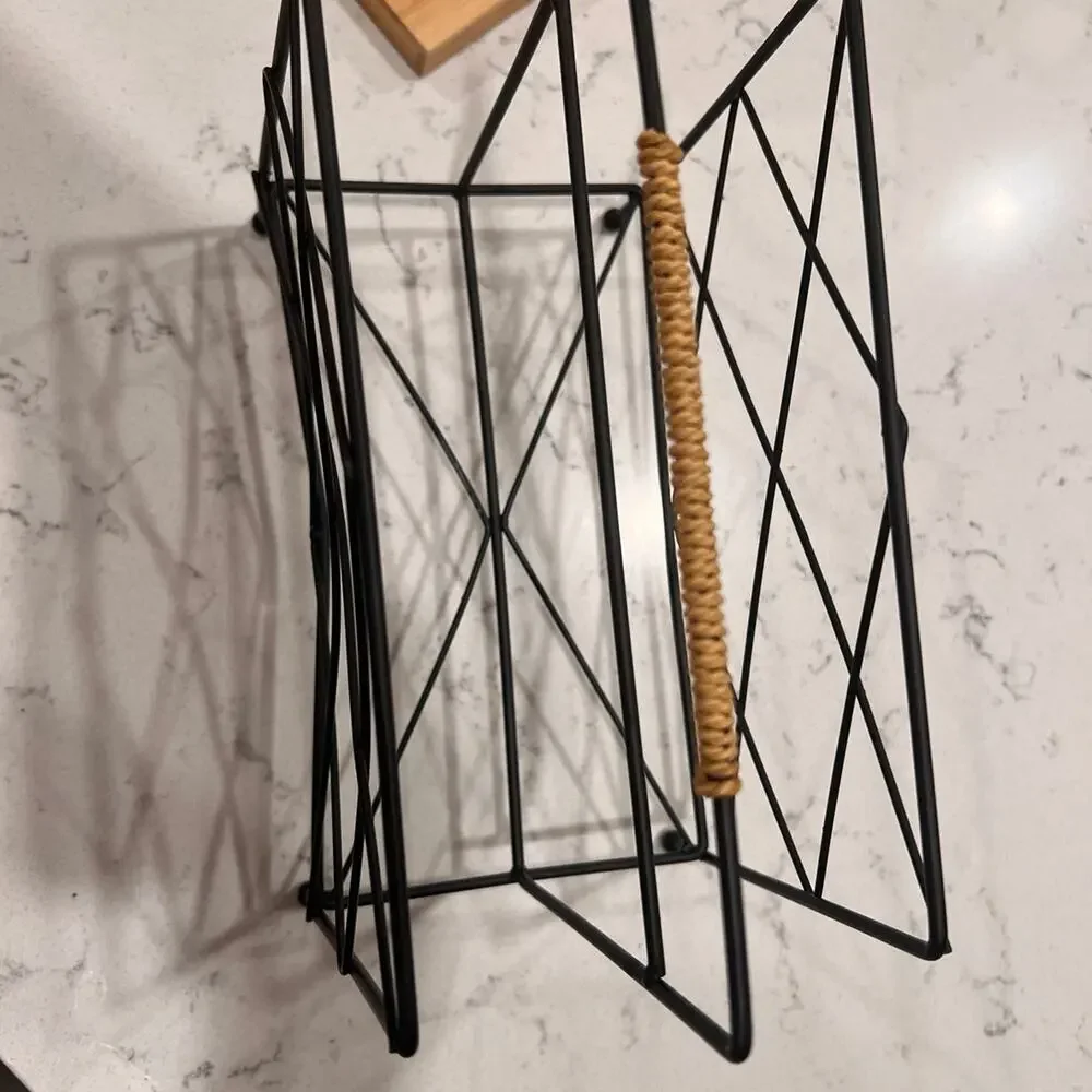 Desk/Mail Organizer